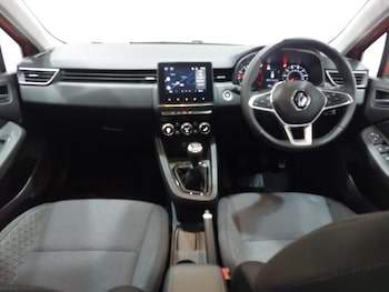 Used Renault Clio 2022 for sale - 76606240: Photo