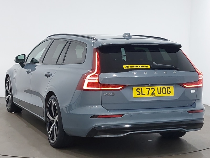 Used Volvo V60 2022 for sale - 77273156: Photo 3