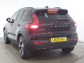 Used Volvo XC40 2025 for sale - 79627398: Photo