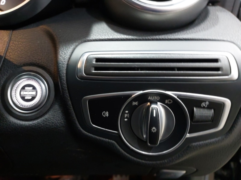 Used Mercedes-Benz C Class 2019 for sale - 76838991: Photo 15