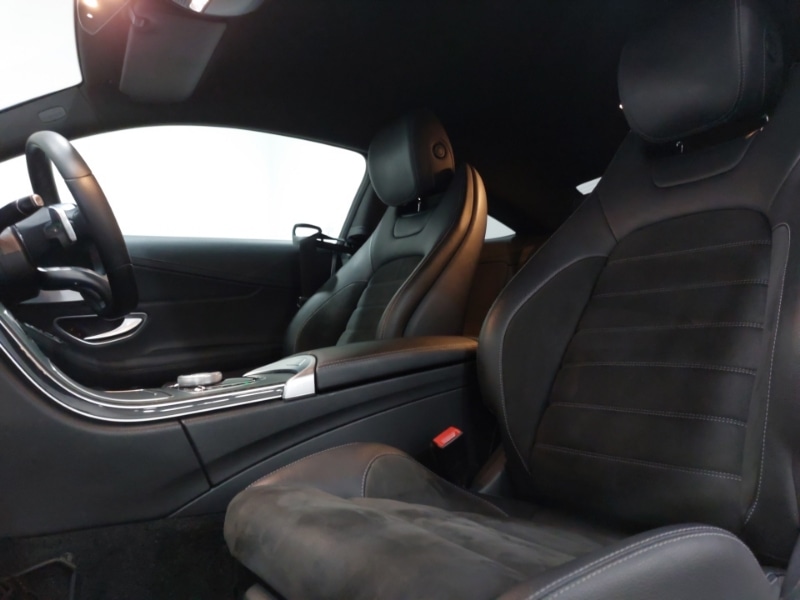 Used Mercedes-Benz C Class 2019 for sale - 76838991: Photo 5