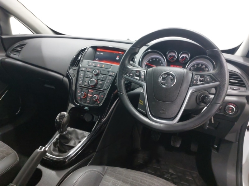 Used Vauxhall Astra GTC 2016 for sale - 76451292: Photo 2