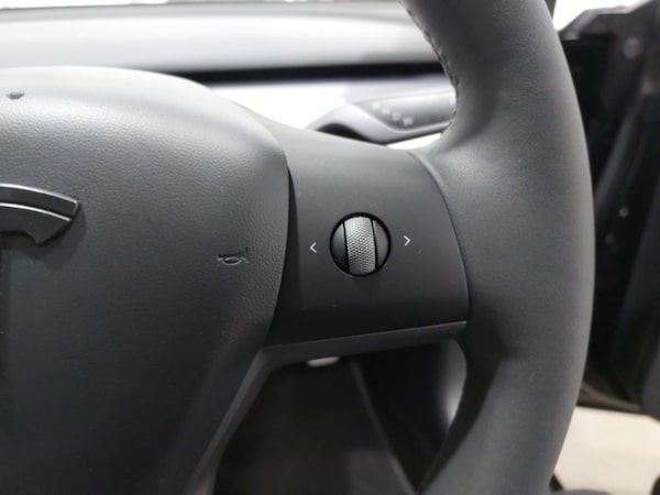 Used Tesla Model 3 2022 for sale - 76233332: Photo 14