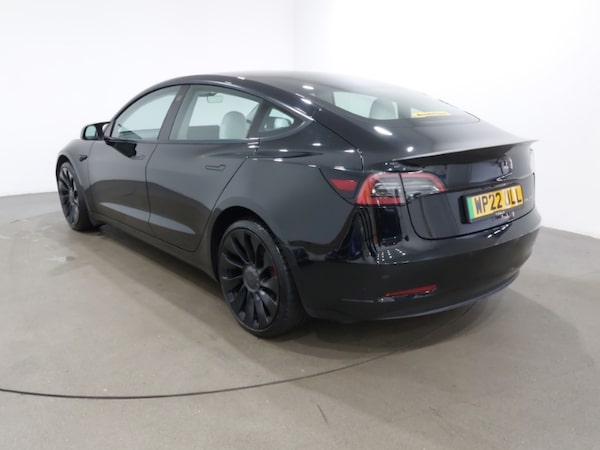 Used Tesla Model 3 2022 for sale - 76233332: Photo 3