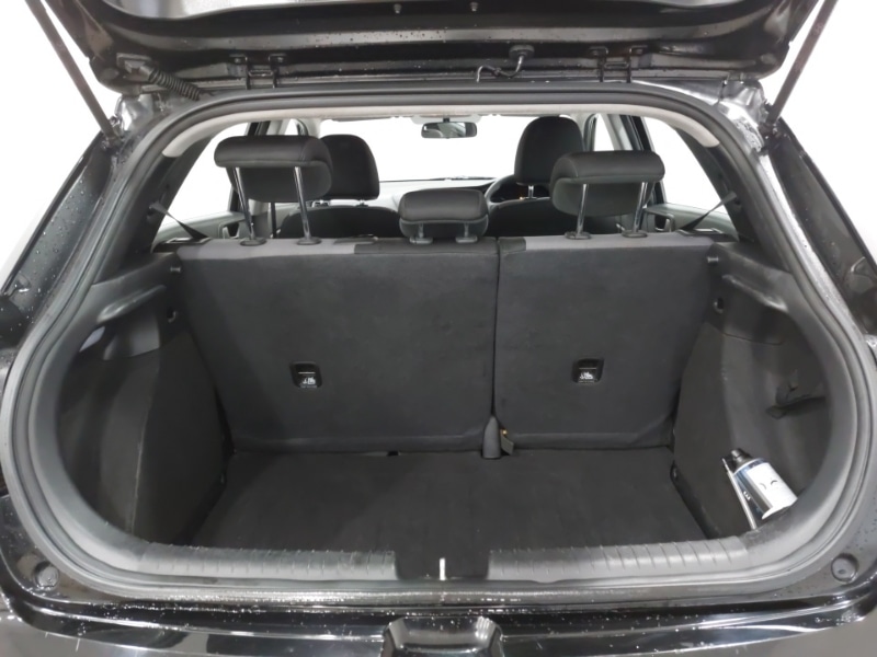 Used Hyundai i20 2017 for sale - 77047063: Photo 8