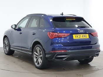 Used Audi Q3 2021 for sale - 76052010: Photo 3