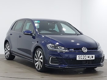 Volkswagen - Golf