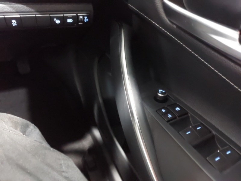 Used Toyota Corolla 2021 for sale - 76795183: Photo 13