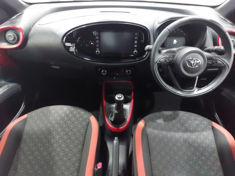Used Toyota Aygo X 2022 for sale - 77008726: Photo 2