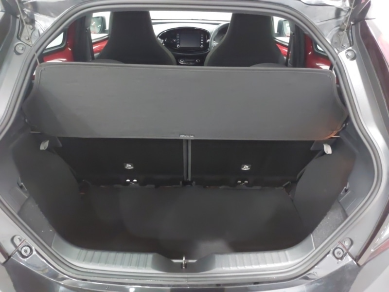 Used Toyota Aygo X 2022 for sale - 77008726: Photo 8
