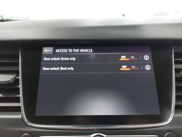 Used Vauxhall Crossland 2021 for sale - 76121033: Photo 15