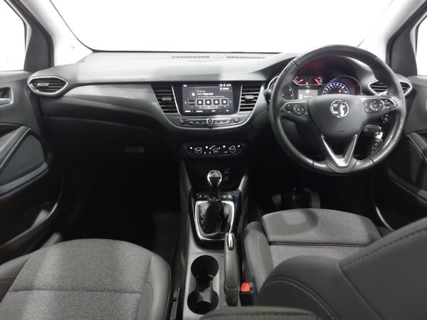 Used Vauxhall Crossland 2021 for sale - 76121033: Photo 2