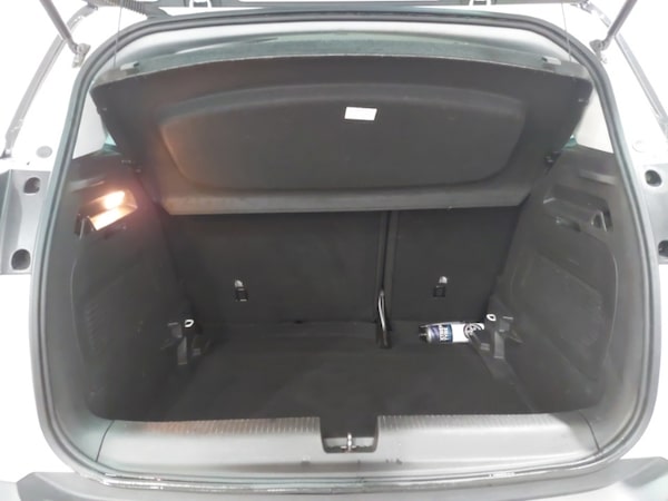 Used Vauxhall Crossland 2021 for sale - 76121033: Photo 8