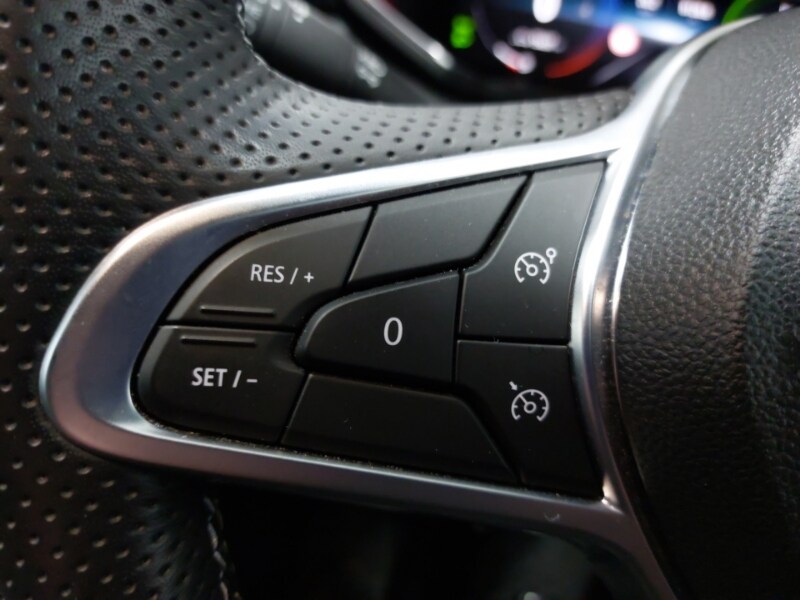 Used Renault Captur 2023 for sale - 77475848: Photo 15