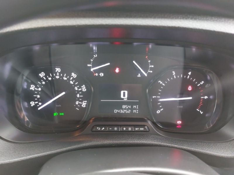 Used Vauxhall Vivaro 2023 for sale - 77782247: Photo 10