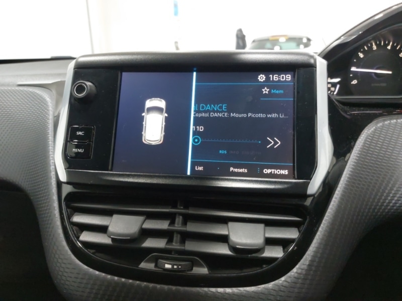 Used Peugeot 208 2018 for sale - 76397483: Photo 17