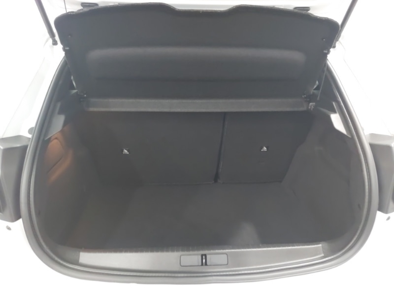 Used Peugeot 208 2021 for sale - 77874444: Photo 8