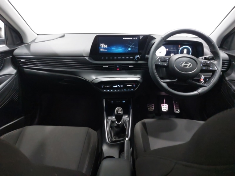 Used Hyundai BAYON 2025 for sale - 77329928: Photo 2