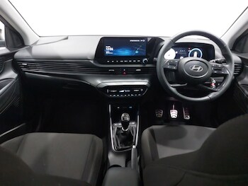 Used Hyundai BAYON 2025 for sale - 77329928: Photo