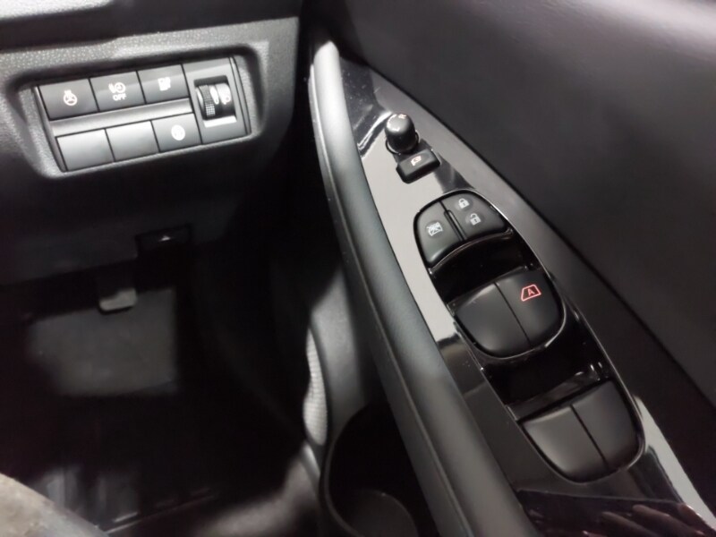 Used Nissan Leaf 2022 for sale - 78040780: Photo 13