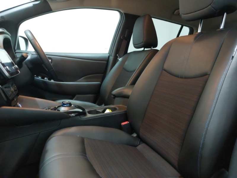 Used Nissan Leaf 2022 for sale - 78040780: Photo 5