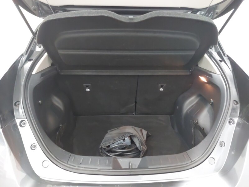 Used Nissan Leaf 2022 for sale - 78040780: Photo 8