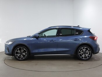 Used Ford Focus 2022 for sale - 77716941: Photo