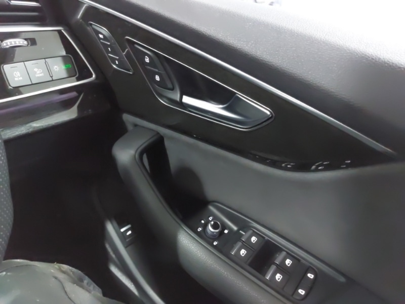 Used Audi Q7 2023 for sale - 76907273: Photo 13