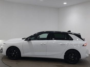 Used Vauxhall Astra 2023 for sale - 79407106: Photo