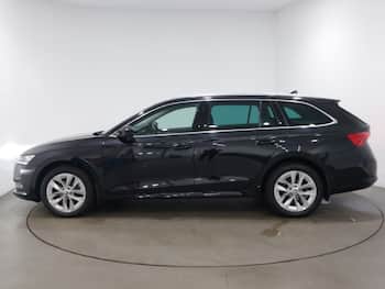 Used Skoda Octavia 2024 for sale - 79638777: Photo
