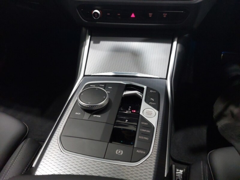 Used BMW 3 Series 2024 for sale - 76335850: Photo 12