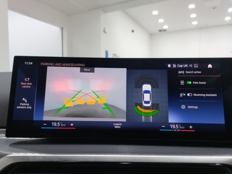 Used BMW 3 Series 2024 for sale - 76335850: Photo 17