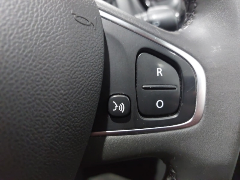 Used Renault Clio 2018 for sale - 77651796: Photo 14