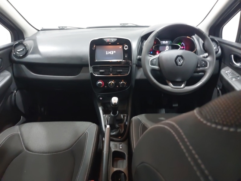Used Renault Clio 2018 for sale - 77651796: Photo 2