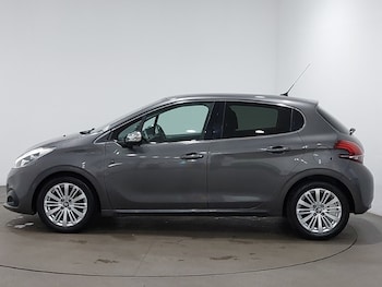 Used Peugeot 208 2018 for sale - 78478563: Photo