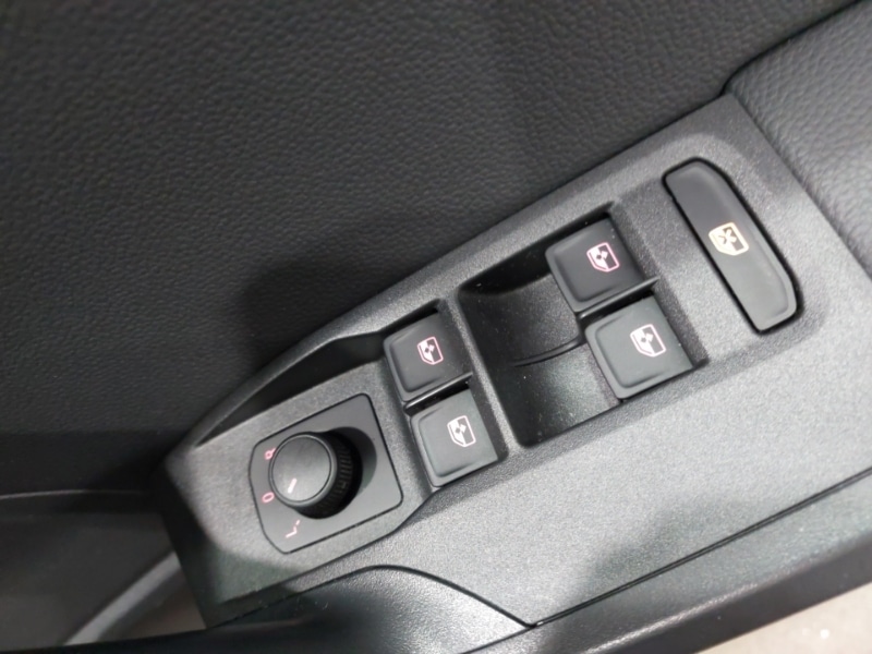 Used SEAT Arona 2023 for sale - 77635846: Photo 15