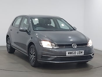 Used Volkswagen Golf 2018 for sale - 78684219: Photo
