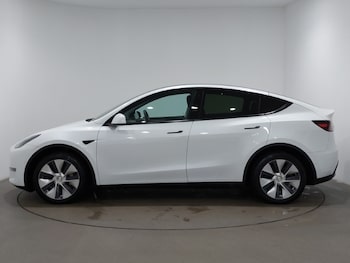 Used Tesla Model Y 2022 for sale - 77114988: Photo