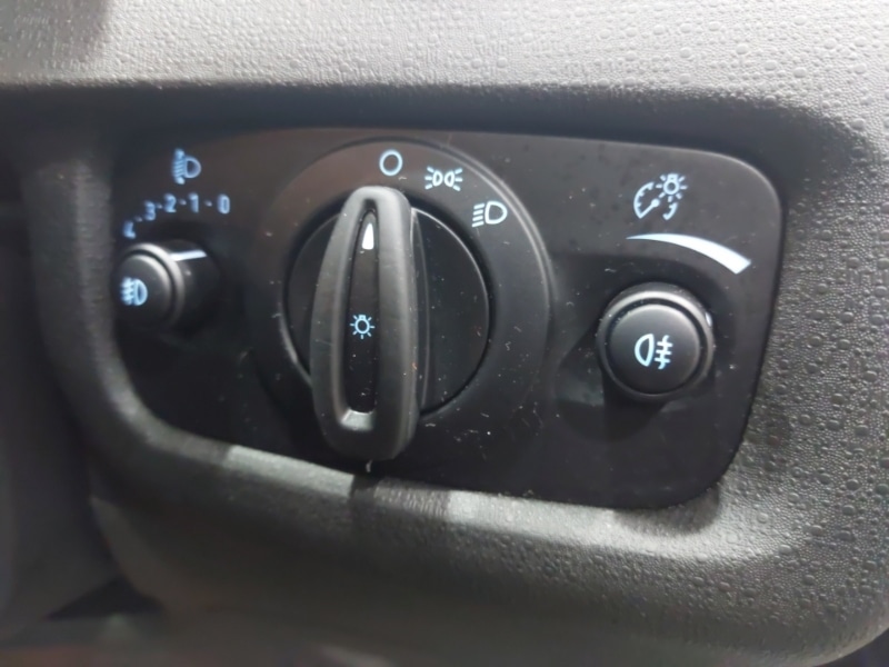 Used Ford Fiesta 2017 for sale - 78023493: Photo 14