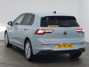 Used Volkswagen Golf 2024 for sale - 78441706: Photo