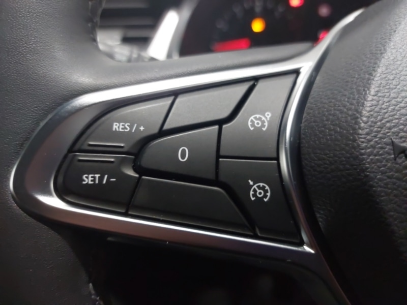 Used Renault Captur 2020 for sale - 77424161: Photo 15