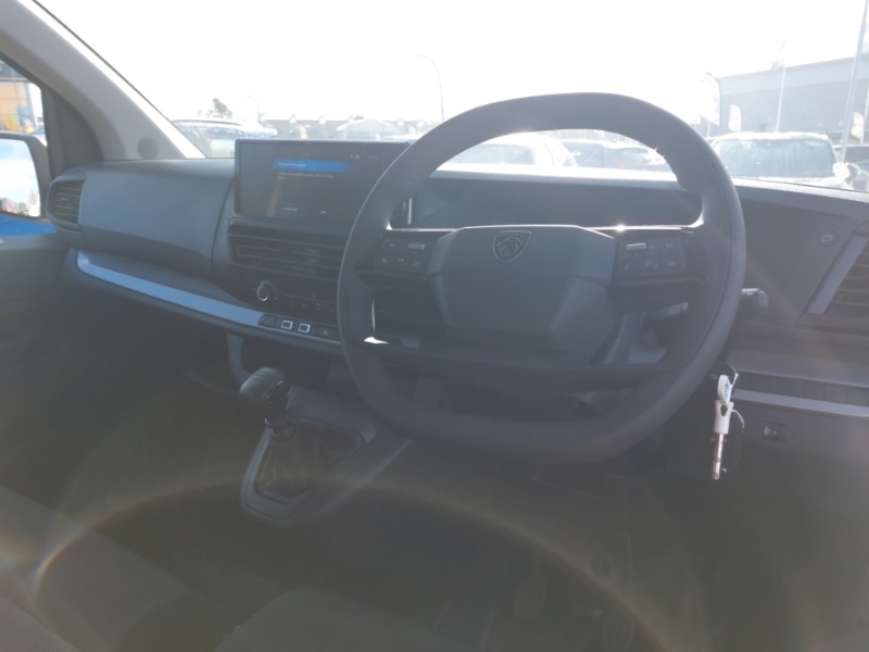 Used Peugeot Expert 2024 for sale - 76860649: Photo 2