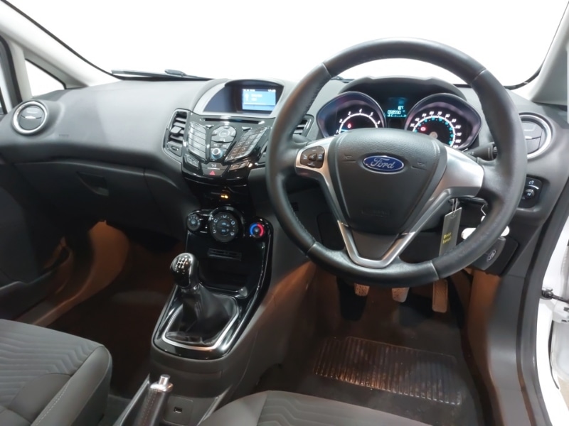 Used Ford Fiesta 2017 for sale - 77664256: Photo 2