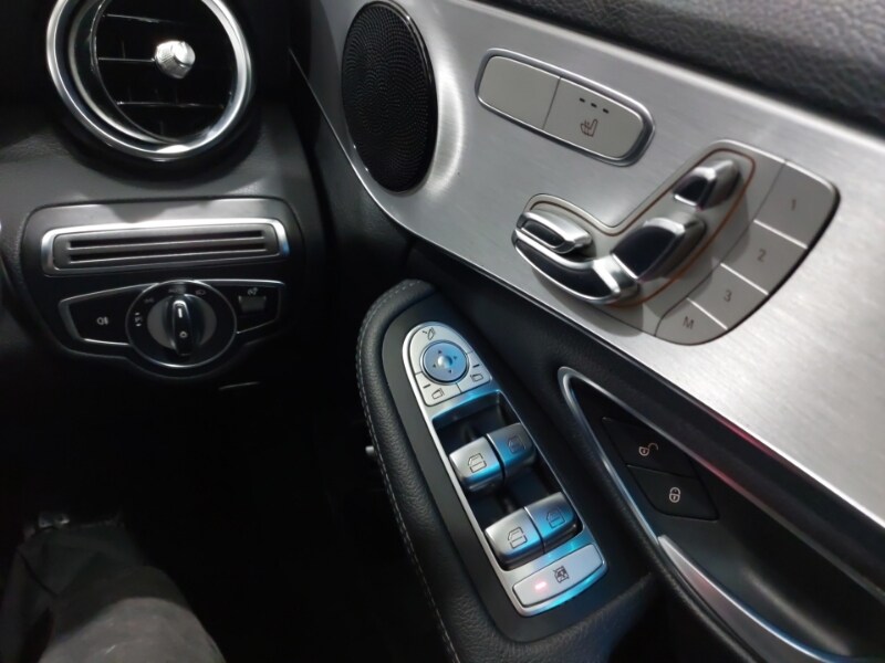 Used Mercedes-Benz C Class 2018 for sale - 77273169: Photo 13