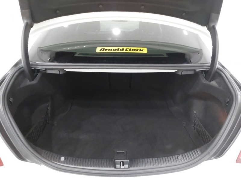 Used Mercedes-Benz C Class 2018 for sale - 77273169: Photo 8