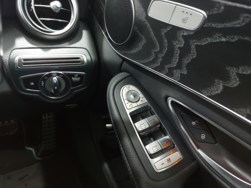 Used Mercedes-Benz C Class 2019 for sale - 76354765: Photo 13