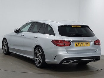 Used Mercedes-Benz C Class 2019 for sale - 76354765: Photo