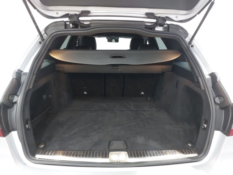 Used Mercedes-Benz C Class 2019 for sale - 76354765: Photo 8