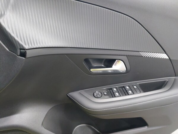 Used Peugeot 208 2024 for sale - 74641795: Photo 19