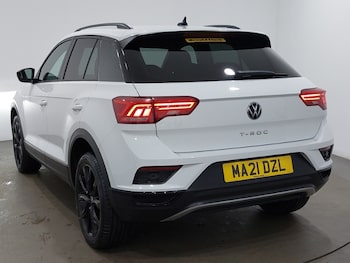 Used Volkswagen T-Roc 2021 for sale - 77816304: Photo